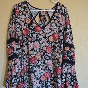 V Neck Floral Tunic